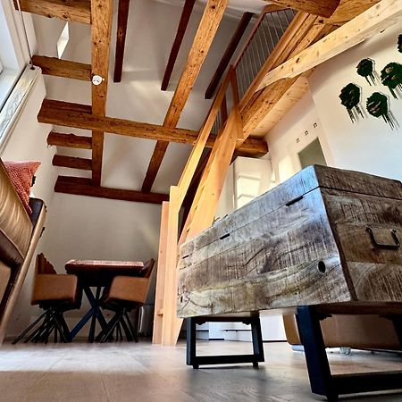 Wood World Luxury - Massage - Bergblick - Tranpolin- Parken Apartment Markdorf Bagian luar foto