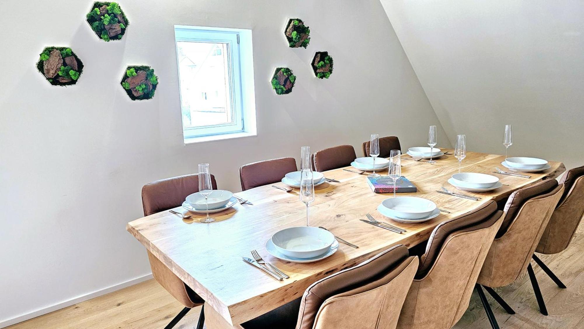 Wood World Luxury - Massage - Bergblick - Tranpolin- Parken Apartment Markdorf Bagian luar foto
